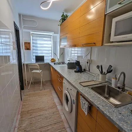 Sebastian Studio Apartment Bucarest Esterno foto